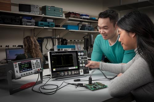 2 Series MSO oscilloscope