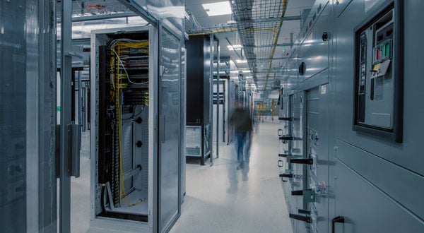 Power supply system in a data center