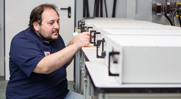 EA-PSB Bidirectional Power Supplies being used by an engineer