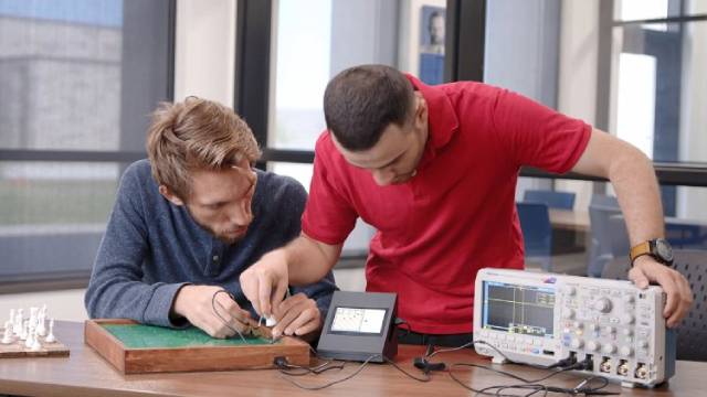two students at Hamm School of Engineering