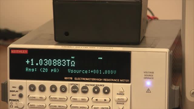 Proper Measuring Techniques for High Resistance Low Current Measurements with Model 6517B Electromet