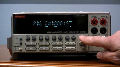 Simple scans using Keithleys Series 2700 Multimeter Data Acquisition System