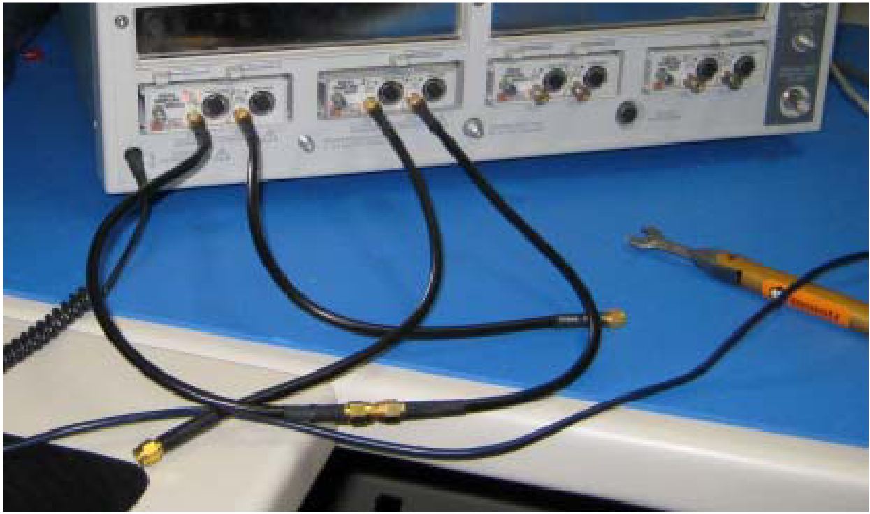 C1 is connected to C4 with SMA barrel. The TDR step is generated on C4 and acquired using C1