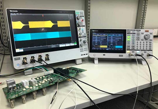 afg31k-frequency-sweeping-with-low-pass-filter-1.jpg 桌上型任意函數產生器,適用於類比電路特性分析